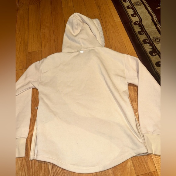 Cream sherpa lined hoodie, forever 21 active wear line women’s Small - Picture 10 of 10